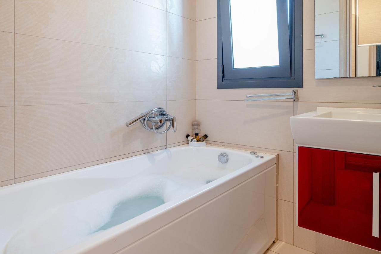 Villa The Palm, Beach & Airport Closeby - Pool Πόρτο Ράφτη Εξωτερικό φωτογραφία